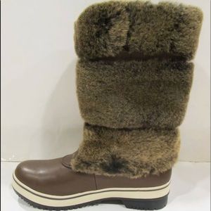 Ugg Lilyan Boot
